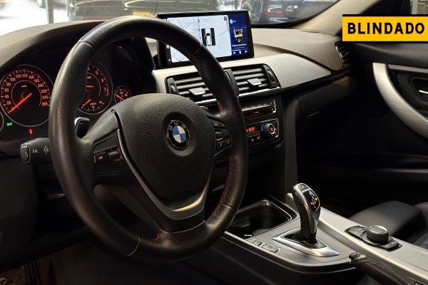 BMW 320i 2.0 SPORT 16V TURBO ACTIVE FLEX 4P AUTOMÁTICO 2015/2015